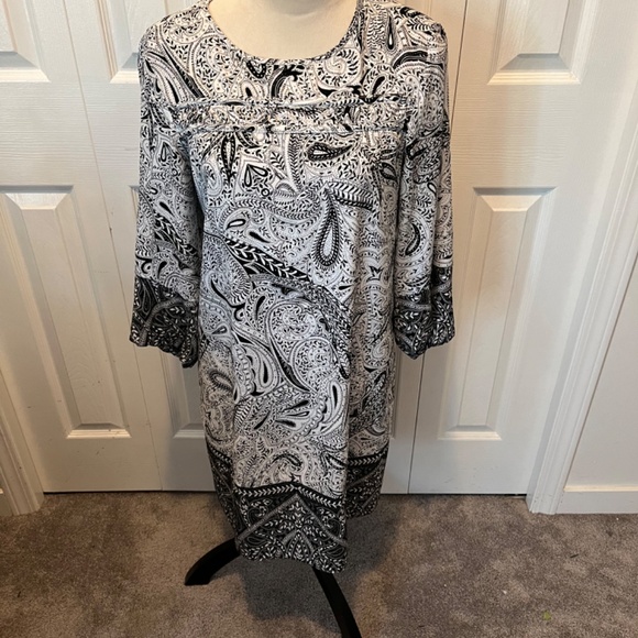 Anne Taylor Loft size S dress - Picture 2 of 13